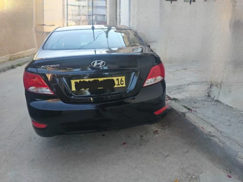 Hyundai Accent RB  4 portes 2018 Accent RB  4 portes