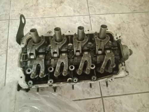 Culasse Renault 1.2 16v symbole,Logan,clio 4,Campus complète standard casse France