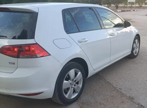 Volkswagen Golf 7 2014 Trendline +