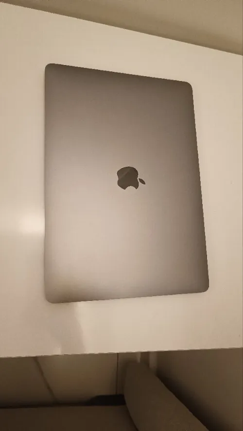 MacBook air 2019