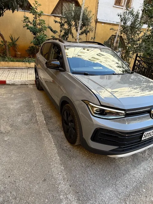 Volkswagen Tahru 2025 