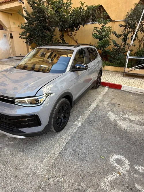 Volkswagen Tahru 2025 