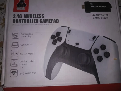 Game Stick 4K retro + 2 manettes sans fil + des milliers de je