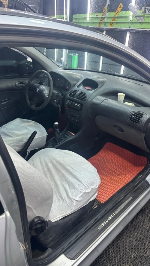 Peugeot 206 2003 S16