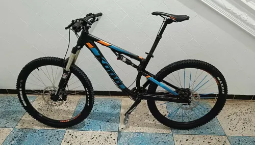 Vélo Kona precept 150
