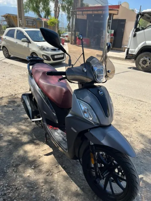 Sym St 200 2024