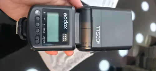 Godox tt520