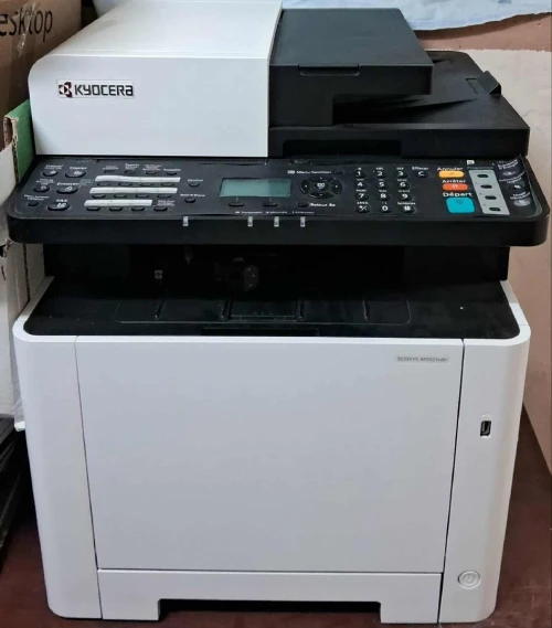 À vendre Imprimante Multifonction Couleur KYOCERA ECOSYS M5521cdn Très bon état