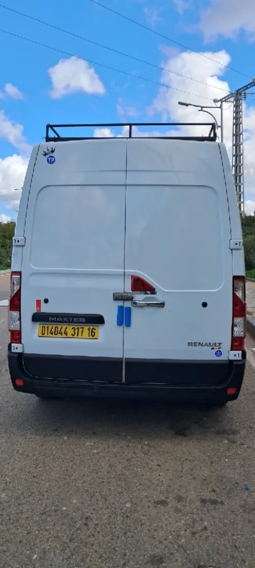 Renault Master 2017 Châssis Moyen