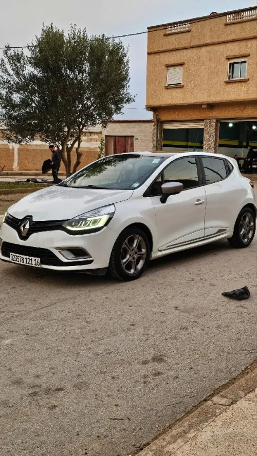 Renault Clio 4 2021 GT Line +