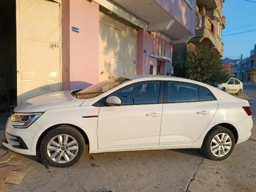 Renault Megane 4  2023 Iconic