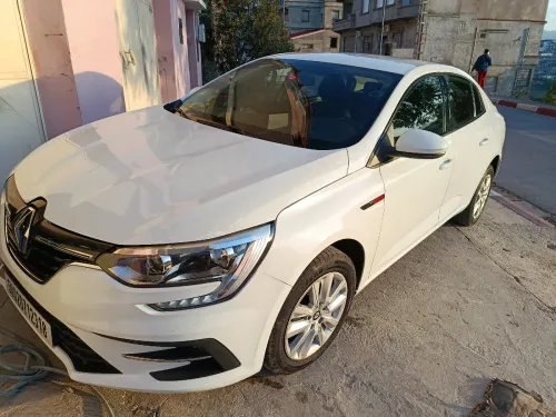 Renault Megane 4  2023 Iconic