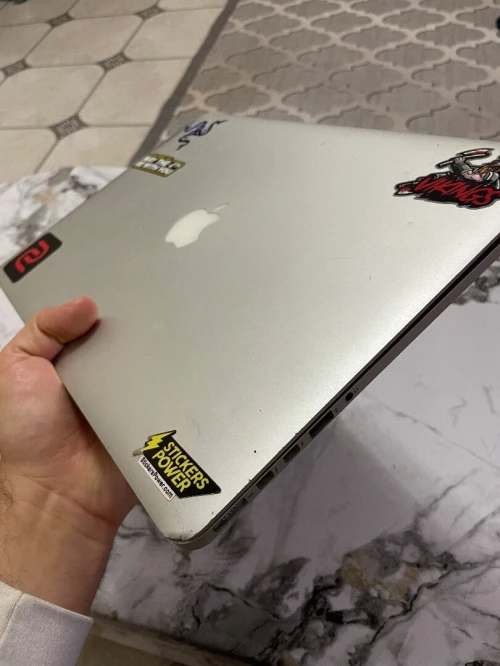 Macbook pro 15 mid 2015