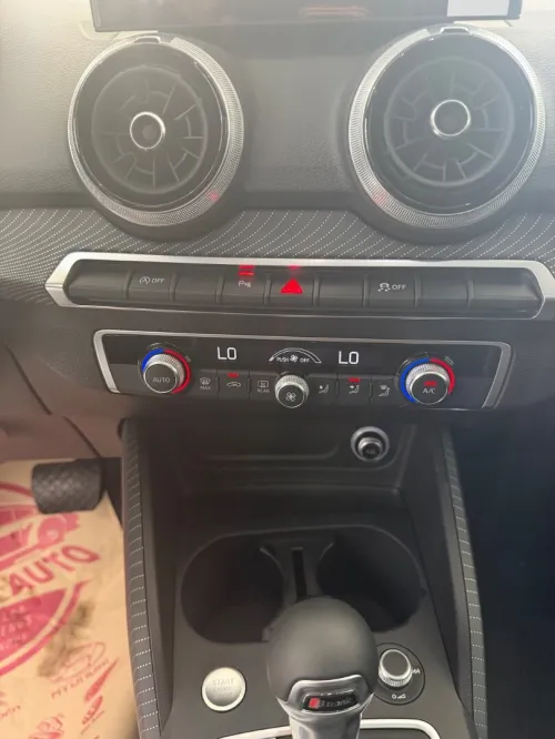 Audi Q2 2026 S line