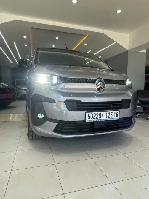 Citroen Jumpy 2025 Spacetouret