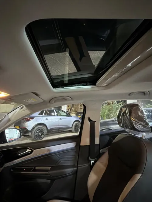 Volkswagen Jetta 2025 Vs5