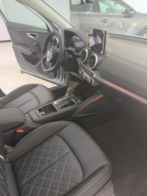 Audi Q2 2026 S line