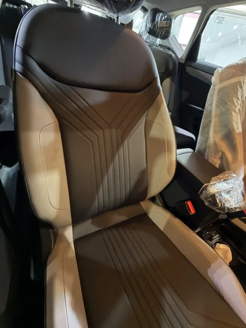 Volkswagen Jetta 2025 Vs5