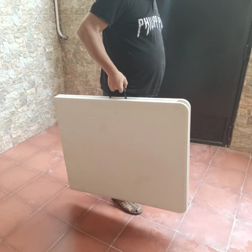 Table  pliante