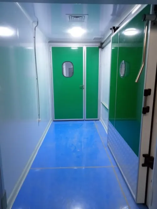 Portes chambre froid et porte service thermique, portes va et vient (chambres froide)/ غرف التبريد