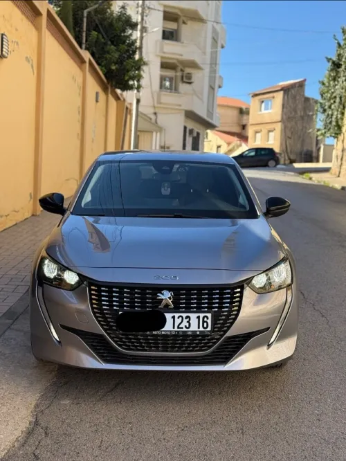 Peugeot 208 2023 Allure Pack