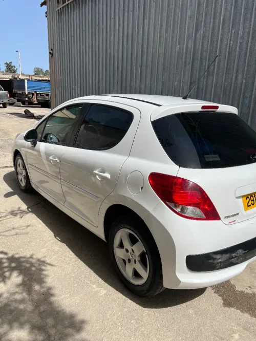 Peugeot 207 SW 2012 