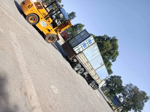 Et grue tt tounage Location Chariot élévateur 2019
