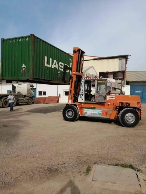 Et grue tt tounage Location Chariot élévateur 2019