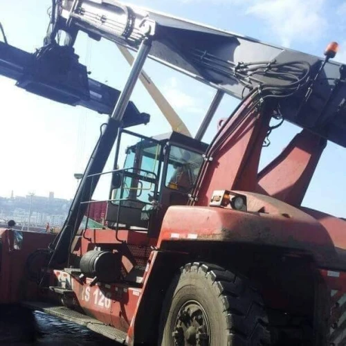 Chariot élévateur Location grue et 2019