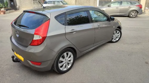 Hyundai Accent RB  5 portes 2018 GL DZ