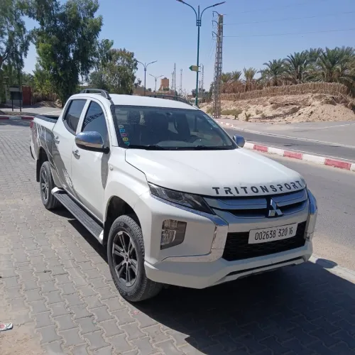 Mitsubishi L200 2020 Doube cabine Evolution
