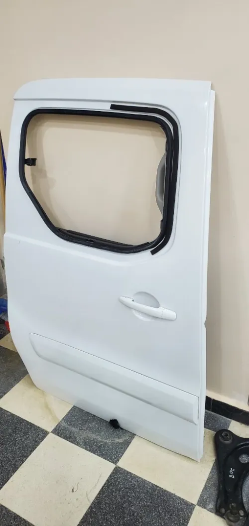 Porte latérale ARD partner tepee et berlingo