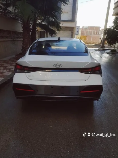 Hyundai Elantra 2025 Glx