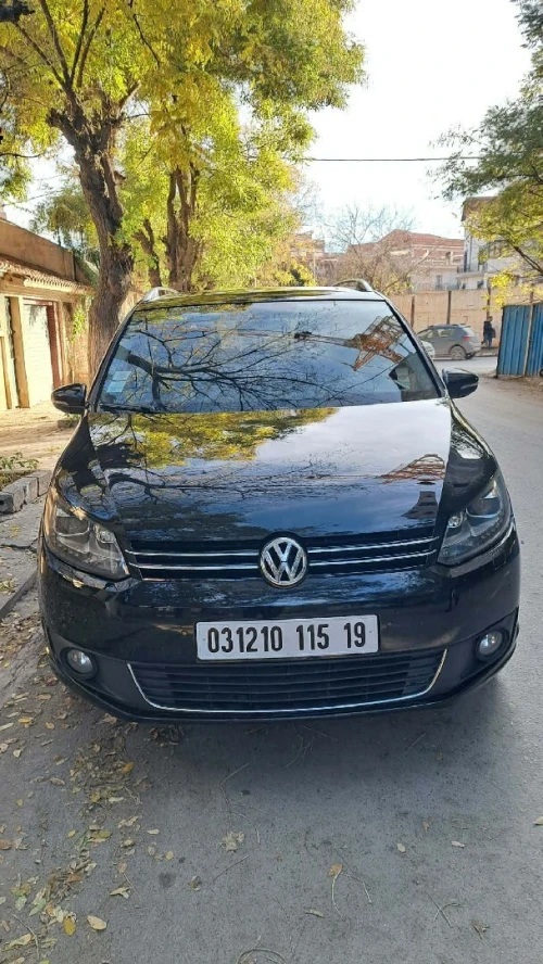 Volkswagen Touran 2015 Life