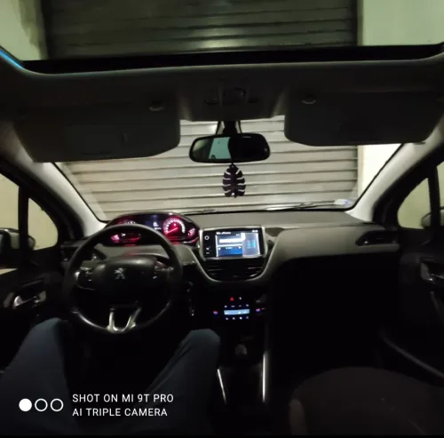 Peugeot 208 2014 Allure