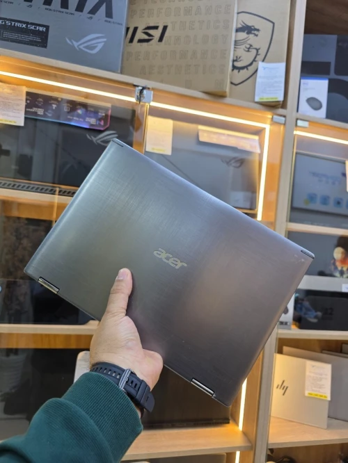 ACER SPIN 5  Pro 13.3 x360   i7 8565U 8GB/512GB