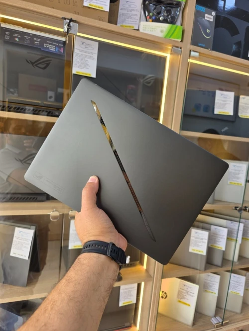 ASUS ROG ZYPHRUS G14 RYZEN 9 8945HS  & RTX 4060  (32GB/1TB )