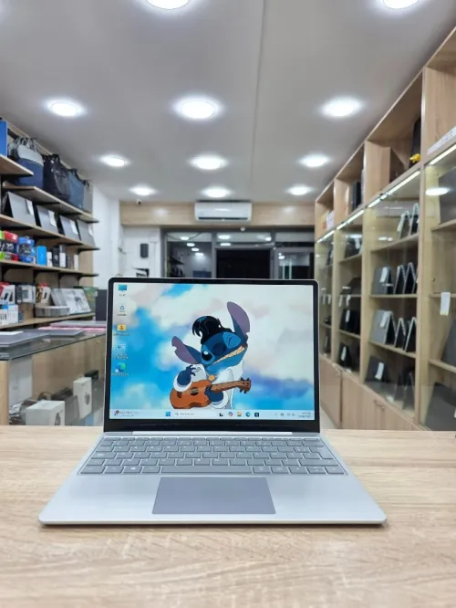 Microsoft surface Go 3 12.4"  i5-1035G1 8GB/256GB