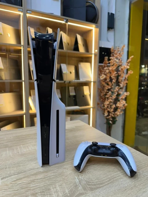 PlayStation 5 Slim  Version CD