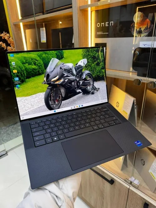 DEL XPS 9530 15.6" 4K TACTILE  i7 13700H & RTX 4060  32GB/1TB