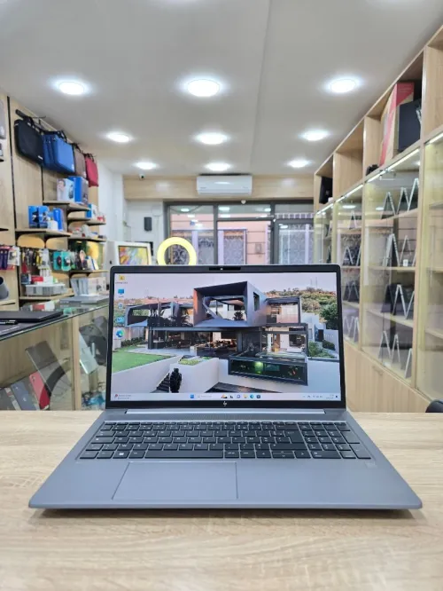 [VENDU] HP ZBOOK POWER 15.6 G10 Ryzen 9 7940HS/780M &  RTX 2000 ADA 8GB 64GB RAM/1TB SSD