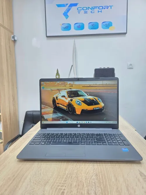 HP Laptop 250 G9  15.6" i7 1265U  16GB/512GB