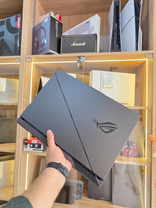 ASUS ROG G18  i9 14900HX & RTX 4070 32GB RAM / 1TB SSD