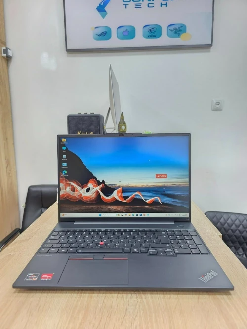 LENOVO THINKPAD E16  Ryzen 5 7535HS 32GB/1TB SSD NVME