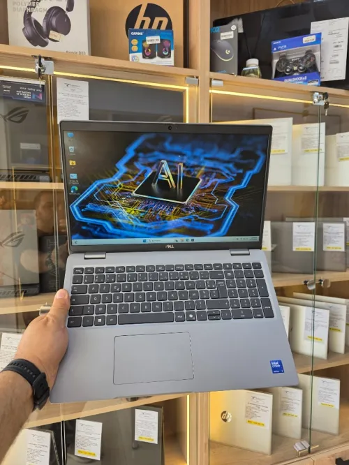 DELL PRECISION 3591 Ultra 5 135H & NVIDIA RTX 500 ada    (16GB /512GB