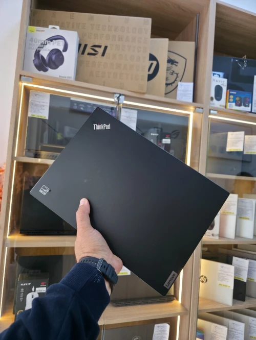 Lenovo ThinkPad L14 GEN 2  Ryzen 5 Pro 5650U 8GB / 256GB SSD