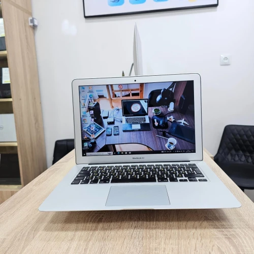 MacBook Air i5  13.3" 2017 8GB /128GB