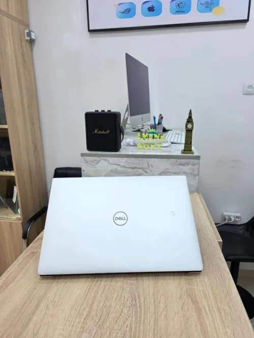 DELL XPS 7590 15.6 "i9 9980HK & GTX 1650 (16GB /512 GB)