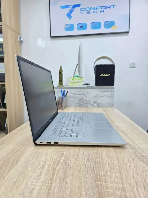 ASUS VivoBook 17 Ryzen 7 3700U 12GB /512GB