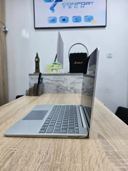 Microsoft surface Go 3 12.4"  i5-1035G1 8GB/128GB